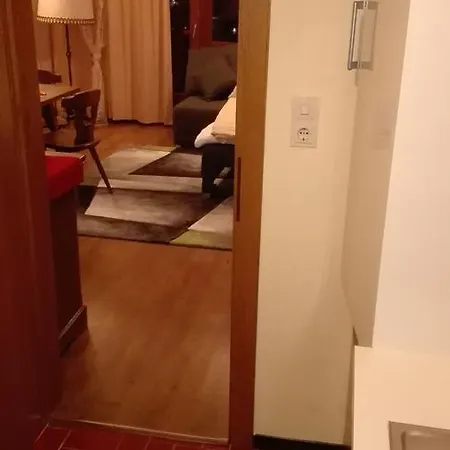 Giessauf Bed & Breakfast 2*
